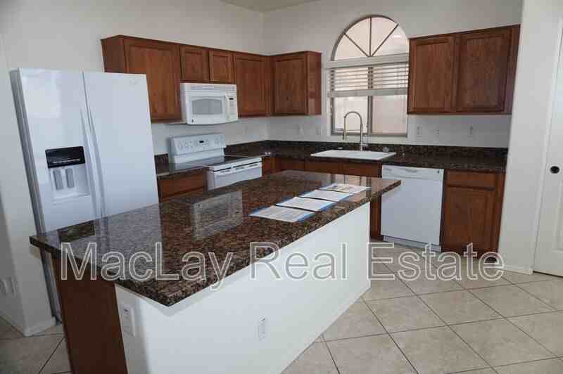 4230 S Mariposa Dr - Photo 5 of 32