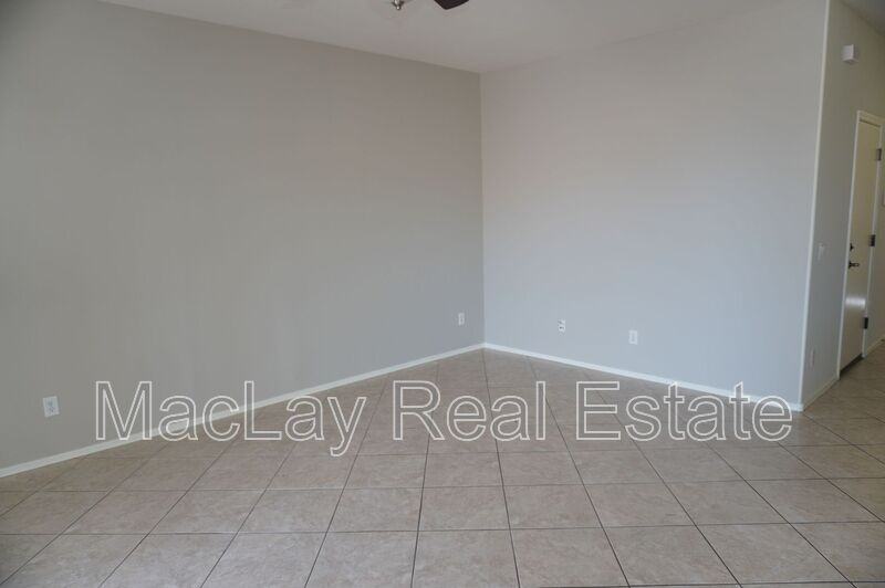 4230 S Mariposa Dr - Photo 6 of 32