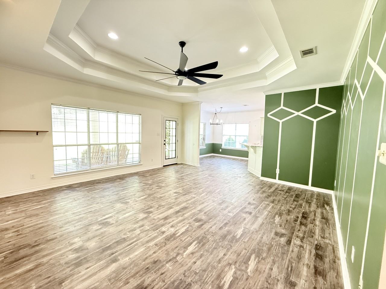 31424 Oakridge Dr - Photo 3 of 19