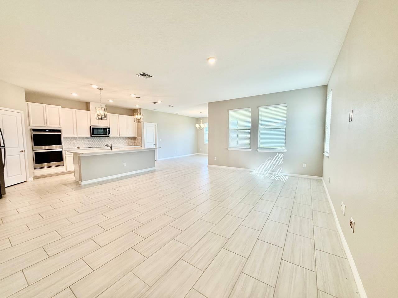 34329 Evergreen Hill Ct - Photo 6 of 43