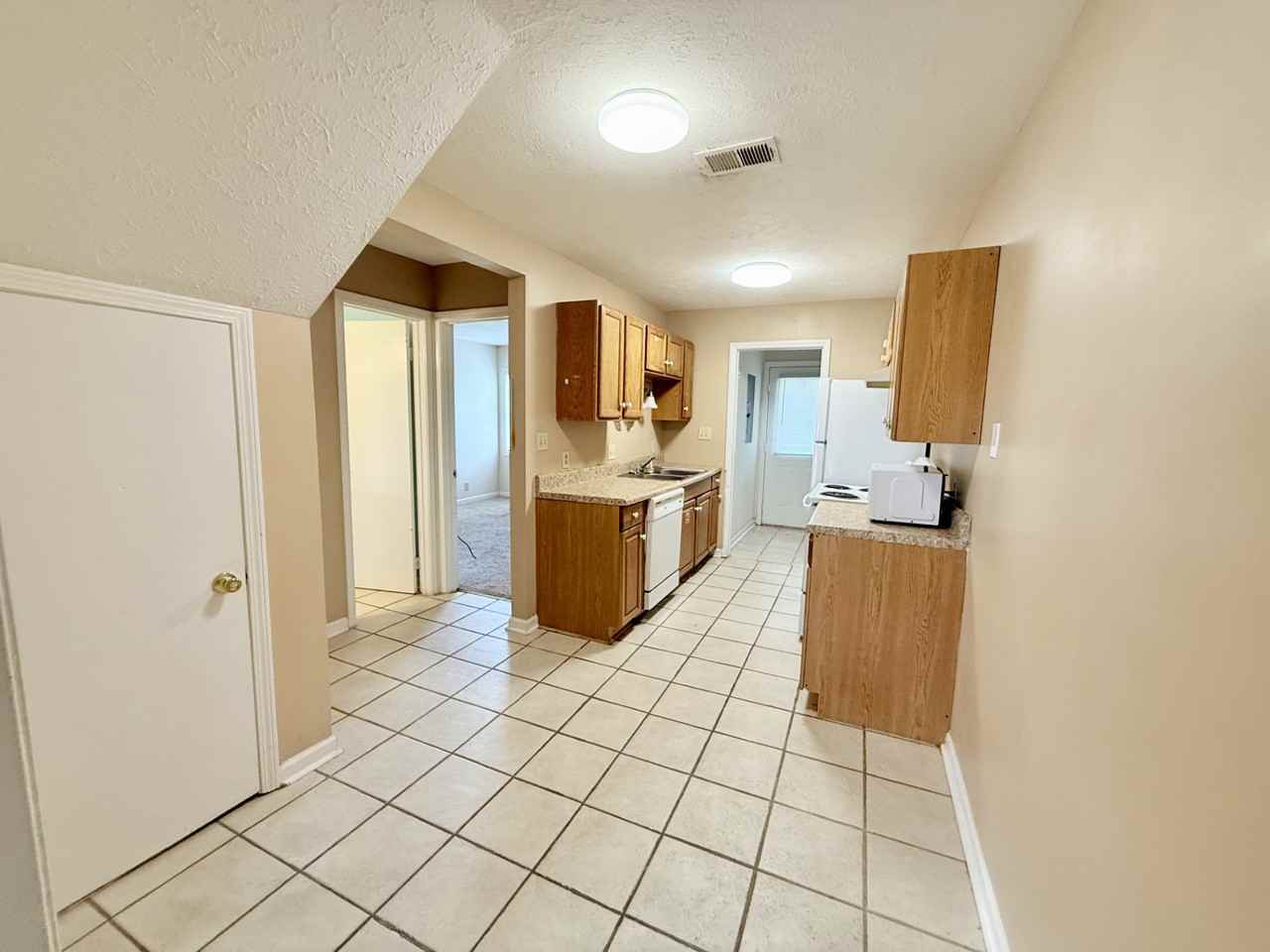 755 Burcale Road #I6 - Photo 6 of 23