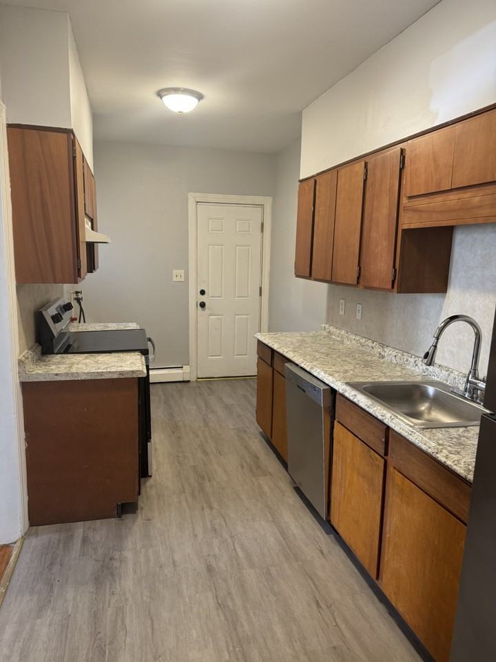 Bowdoin St #1F - Photo 5 of 14