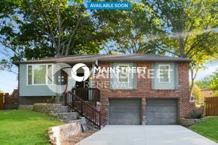 816 Nw Buckingham Pl - Photo 1 of 1