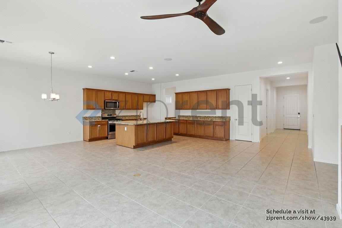 15042 Iron River Dr #15042 - Photo 7 of 25