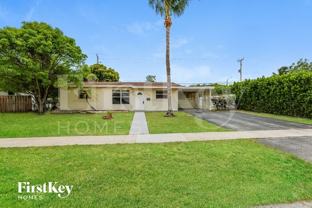 7130 Tyler St - Photo 1 of 1