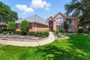 335 Highland Oaks Cir - Photo 1 of 1