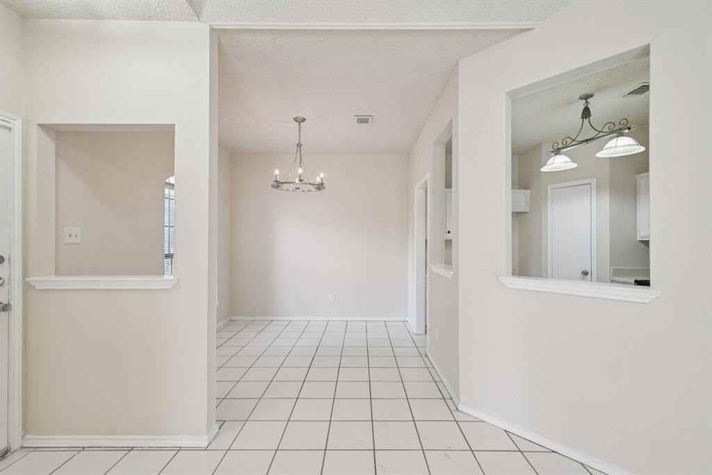 1221 Wheatfield Dr - Photo 6 of 34