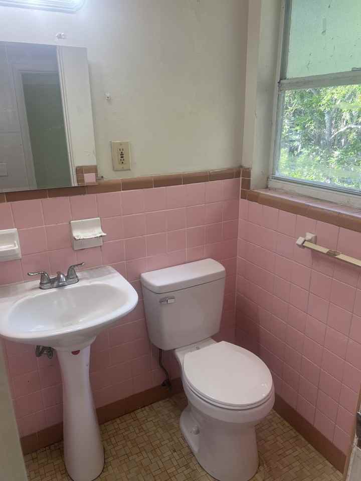 543 Division Street #3 - Photo 7 of 21