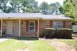 697 Coventry Cir #B - Photo 1 of 1