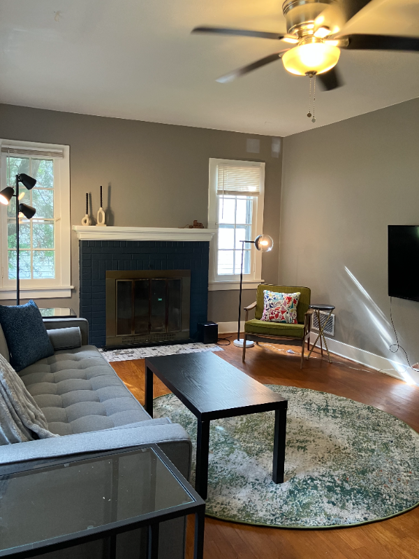 718 W Olin Ave - Photo 3 of 19