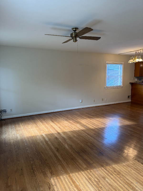 115 N Hite Ave - Photo 2 of 13