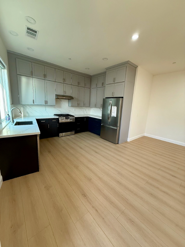 41434 Erma Ave - Photo 2 of 12