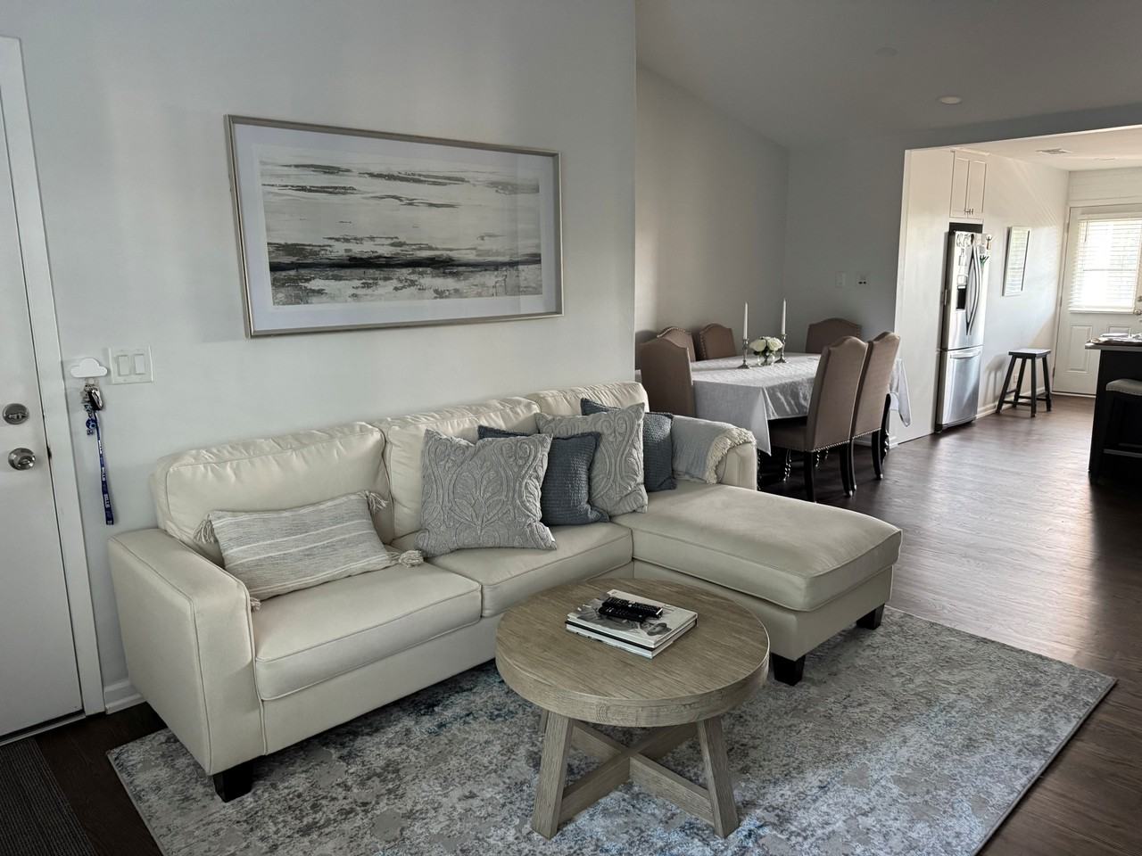 120 E Winchester Rd #E - Photo 4 of 25