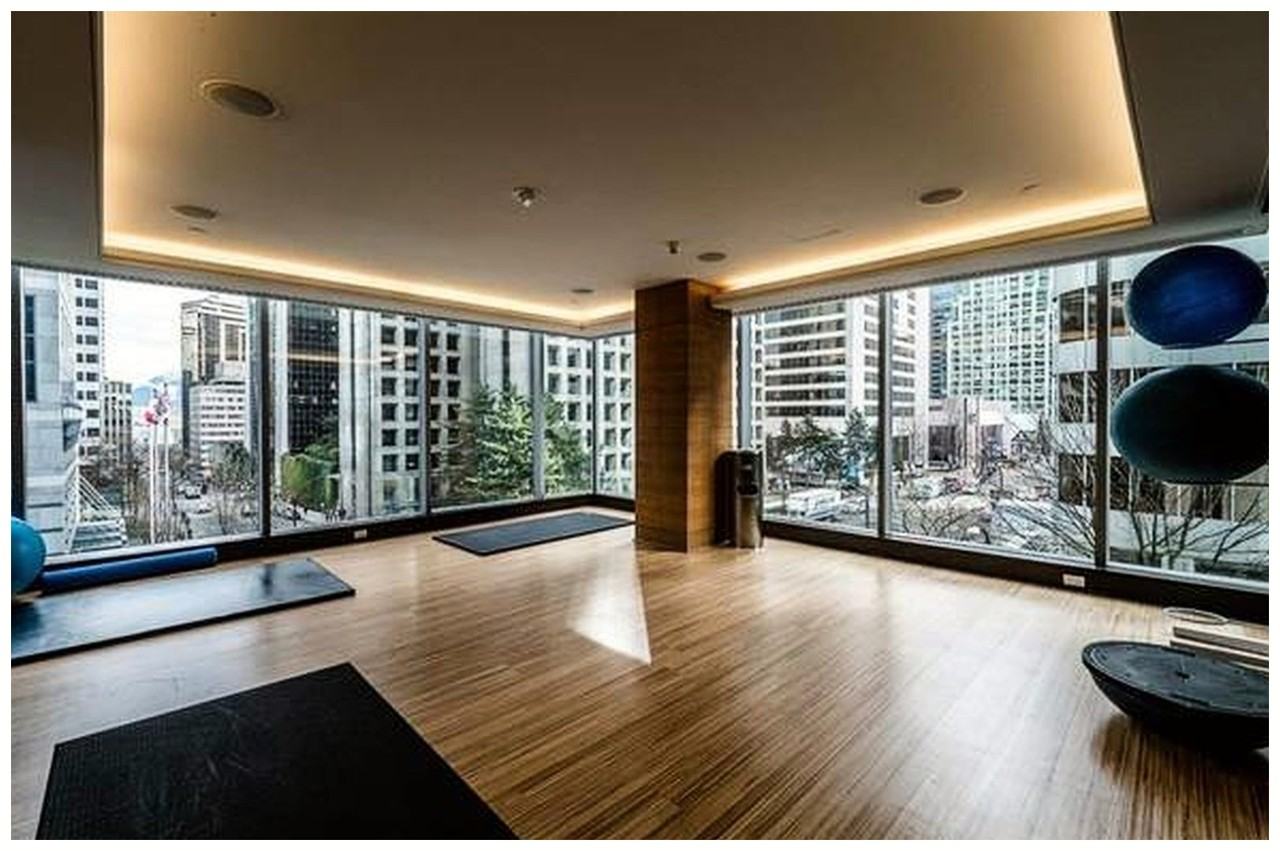 Shangri-La Residences / Park Hyatt Residences - Photo 4 of 4