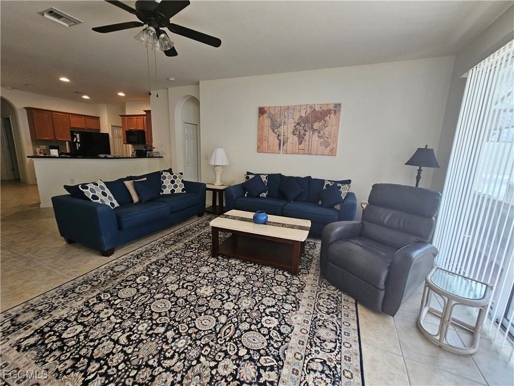 10457 Materita Dr - Photo 6 of 47