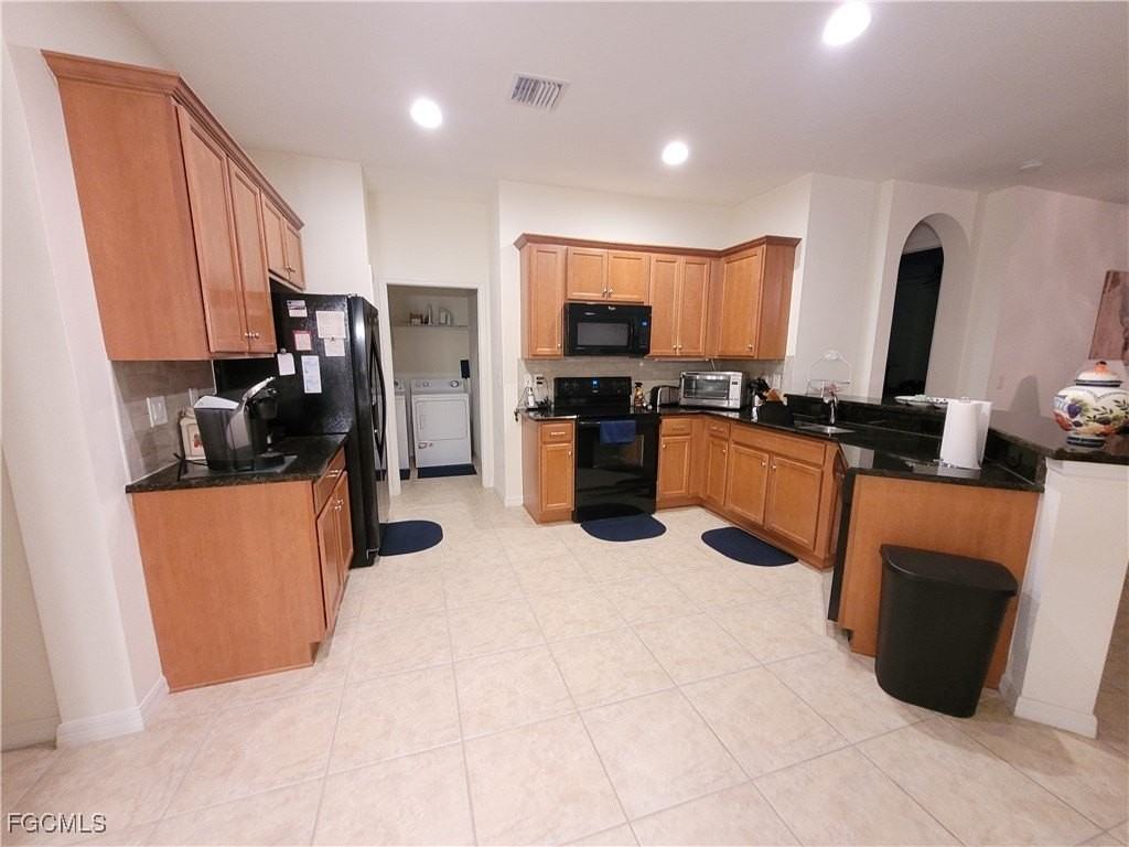 10457 Materita Dr - Photo 7 of 47