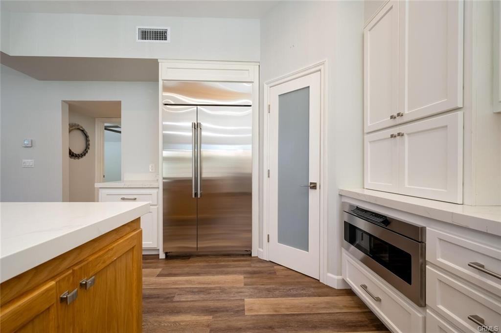 11192 Martha Ann Dr - Photo 3 of 8