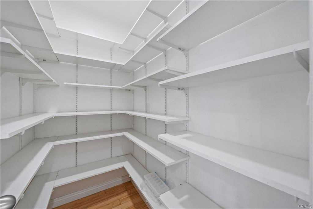 16685 S Pacific Ave - Photo 3 of 8