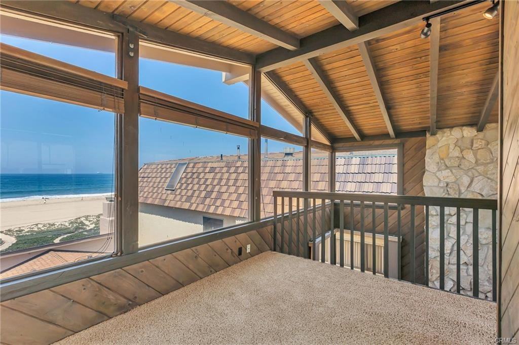 16887 South Pacific Avenue - Photo 3 of 8