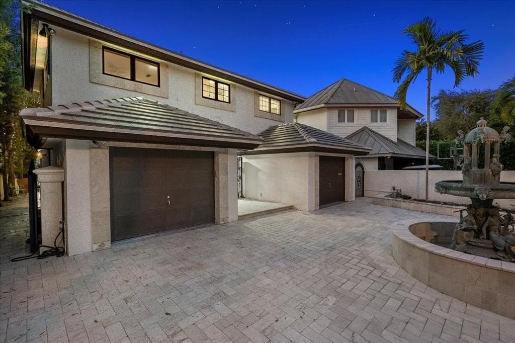 1421 Ponce De Leon Dr - Photo 3 of 50