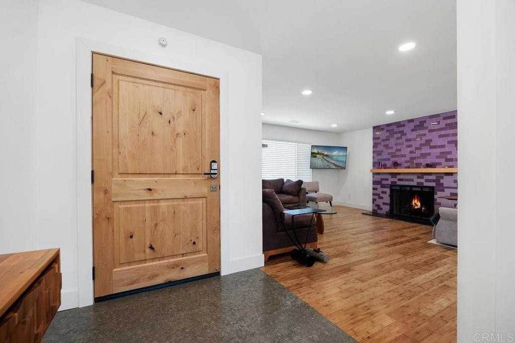 1441 Peachwood Dr - Photo 3 of 23