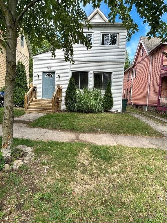 248 Pearl St - Photo 2 of 10