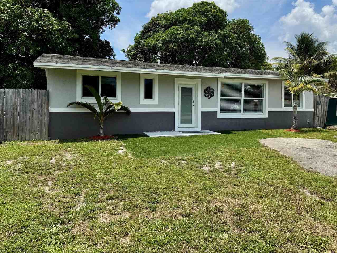 3120 Sw 35th Ave - Photo 7 of 24