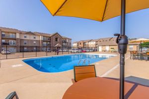 featured image of 1130 S Scenic Ave