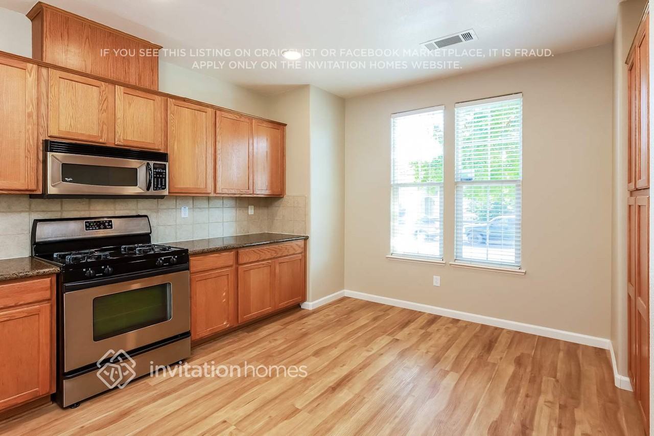 118 Palermo Way - Photo 6 of 17