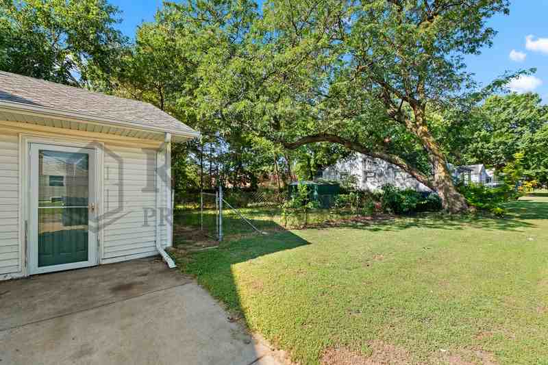 4949 E Orme St - Photo 3 of 26