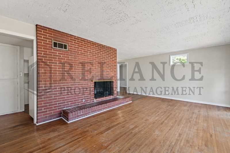 4949 E Orme St - Photo 5 of 26