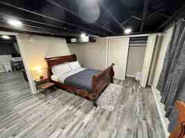 featured image of 319 N West End Blvd
