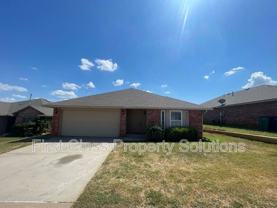 11136 Nw 6th Ter - Photo 1 of 1