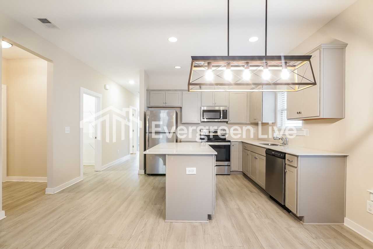 154 Park Dr N - Photo 5 of 18