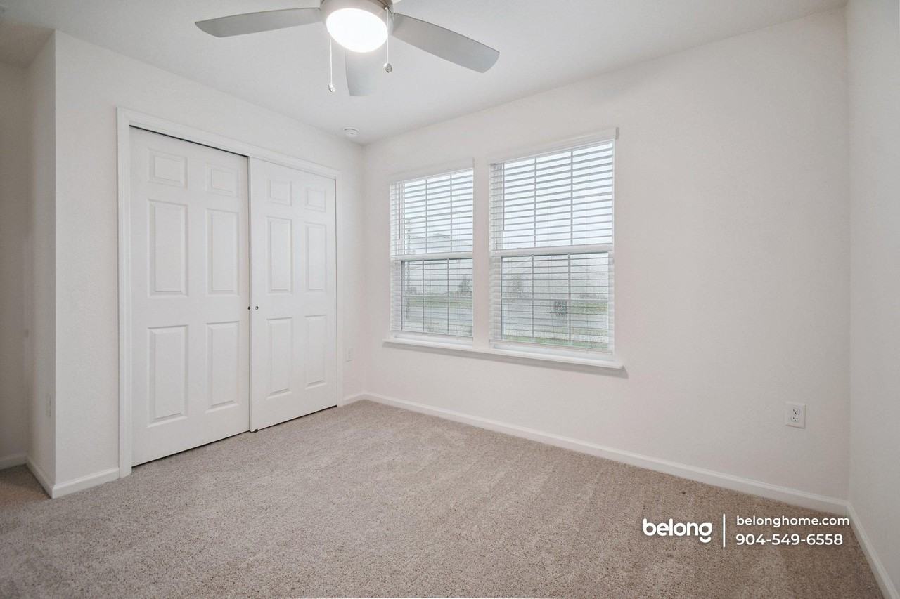 8302 Hawkes Meadow Dr - Photo 2 of 17