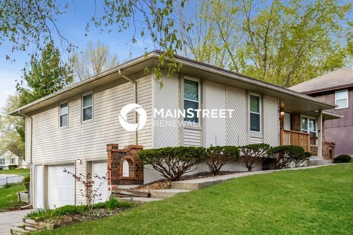 17013 E 3rd St - Photo 2 of 17