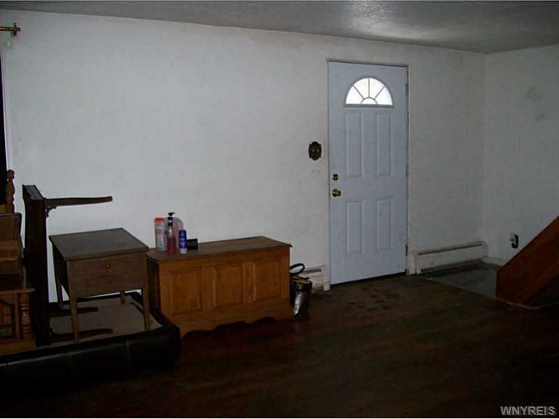 8888 Hartshorn Rd - Photo 2 of 3