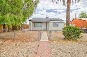 featured image of 1130 E 6th St #NA