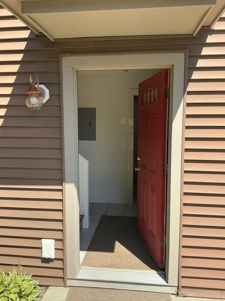 7 Carlisle St #5 - Photo 2 of 20
