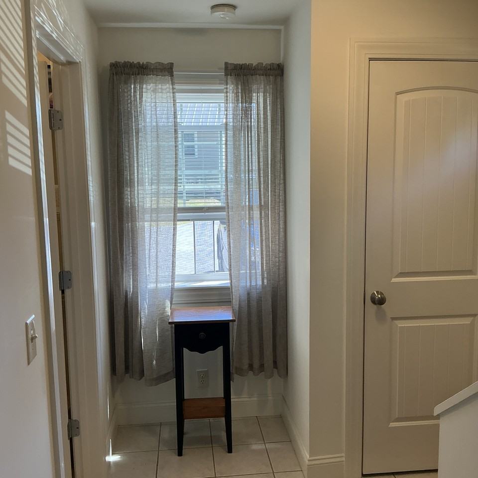 7 Carlisle St #5 - Photo 3 of 20