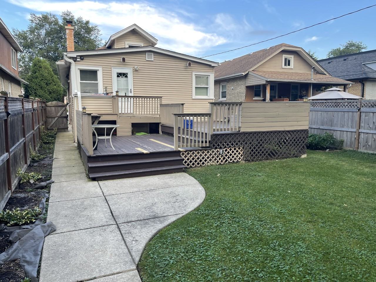 1428 Fowler Ave #NA - Photo 2 of 31