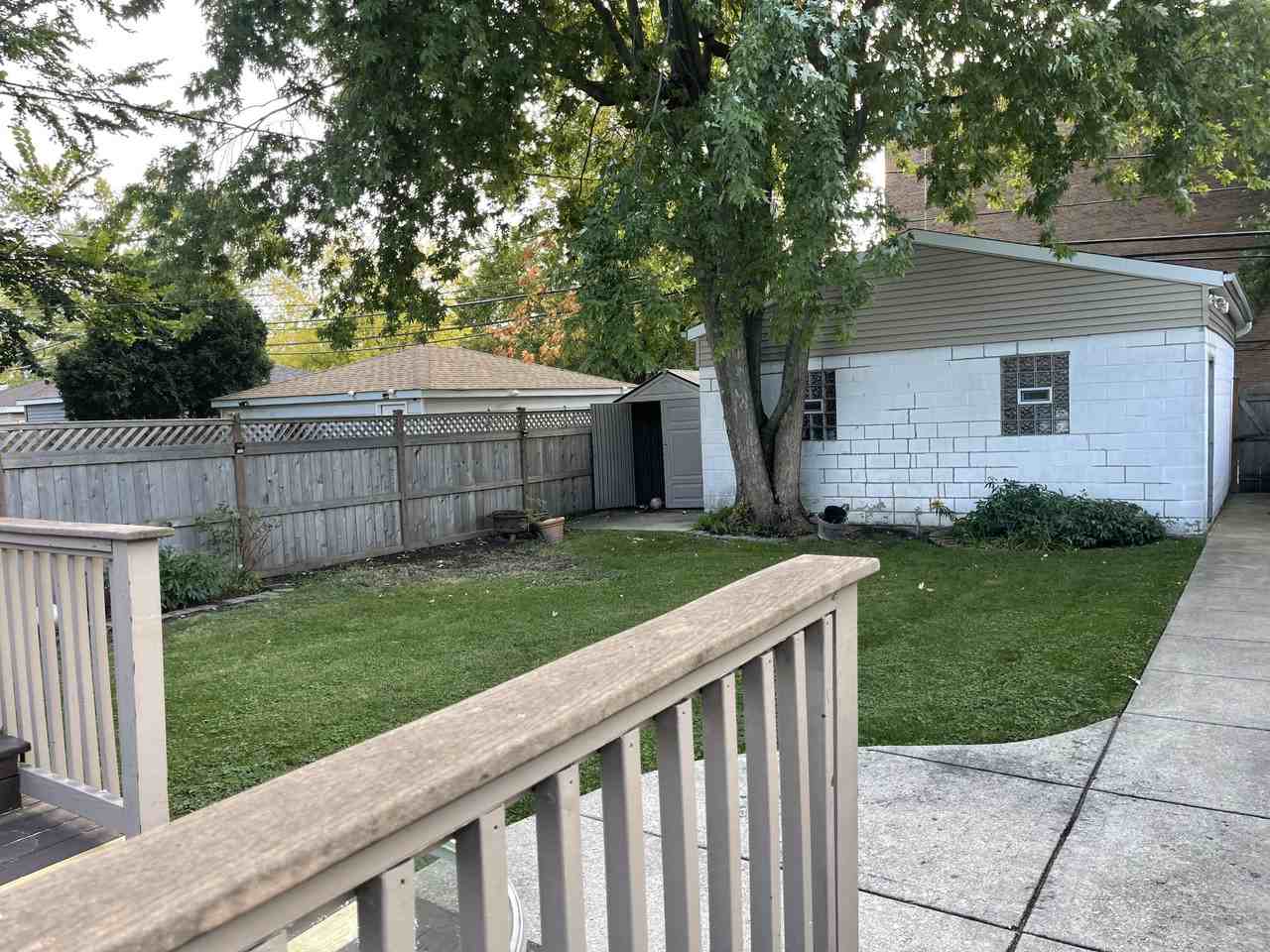 1428 Fowler Ave #NA - Photo 3 of 31