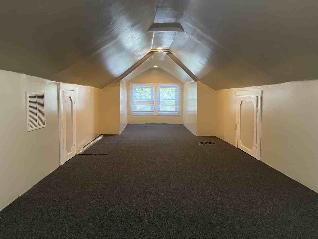 1428 Fowler Ave #NA - Photo 5 of 31