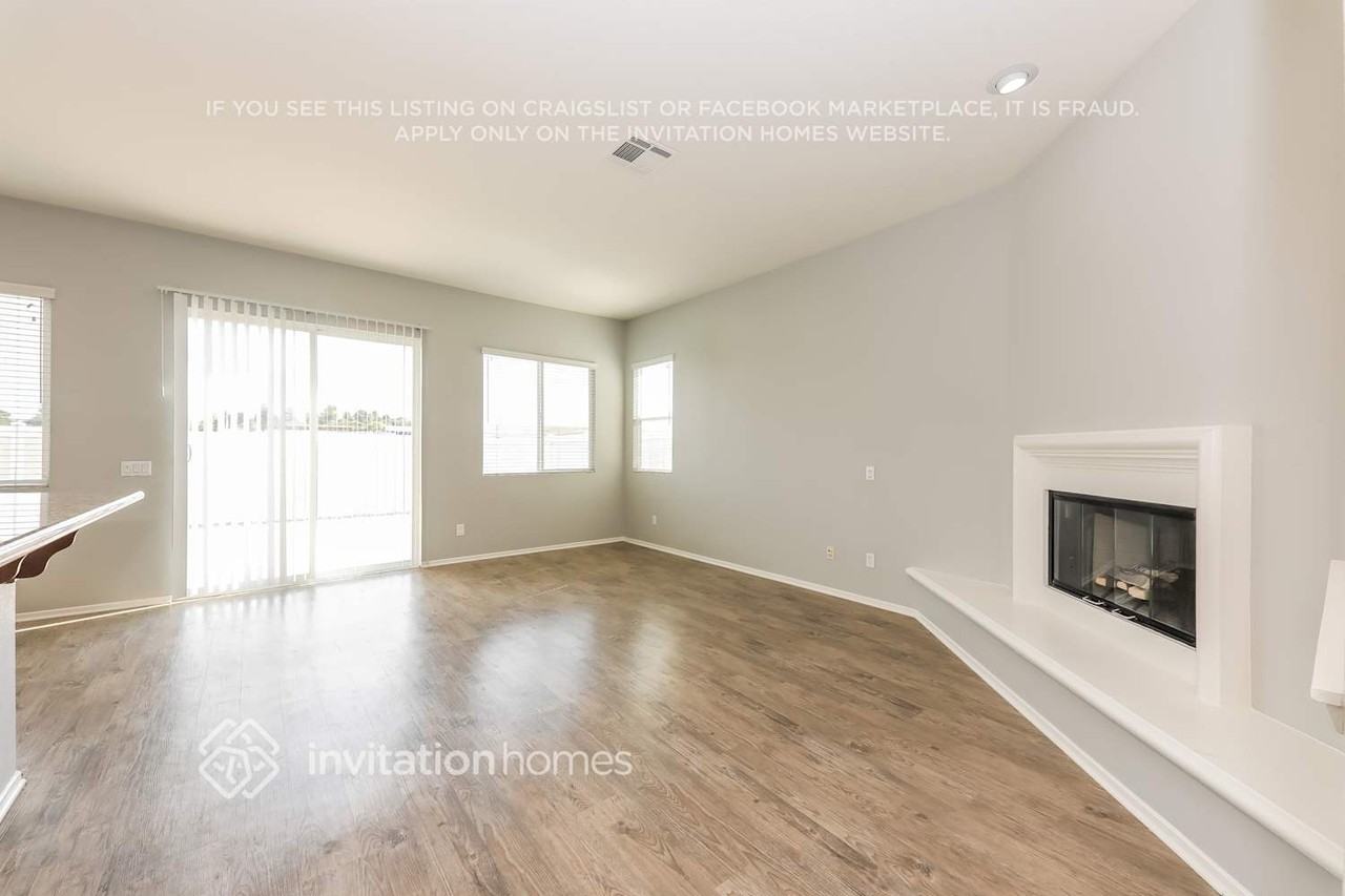 835 Brownie Way - Photo 5 of 17