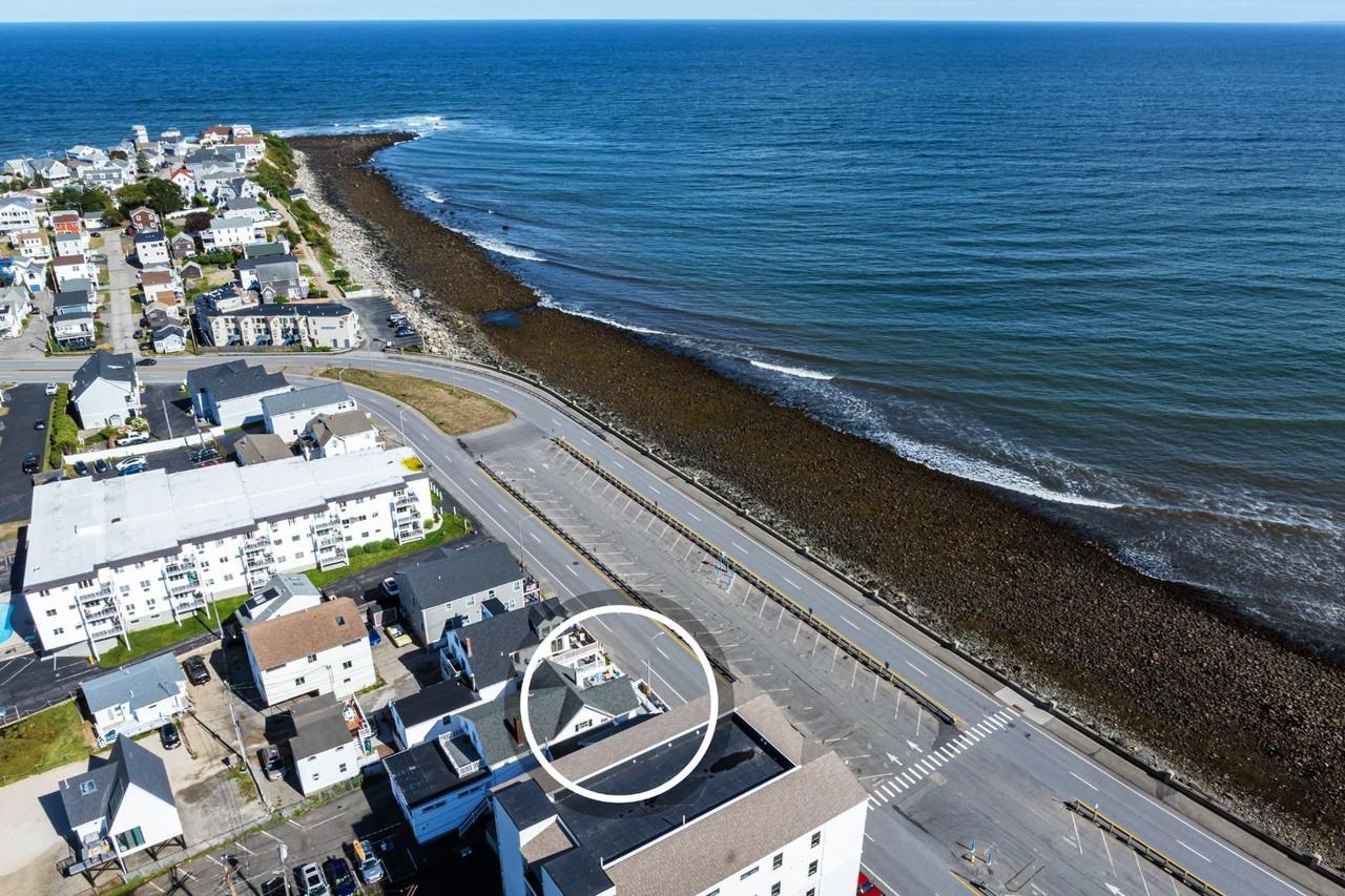 Regis Cottage - Photo 3 of 3