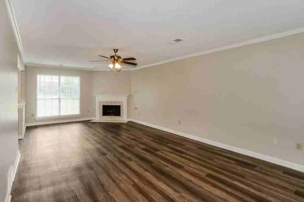 5554 Lake Front Dr - Photo 5 of 17