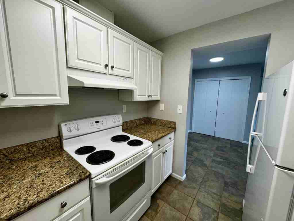 950 Life Dr - Photo 6 of 12