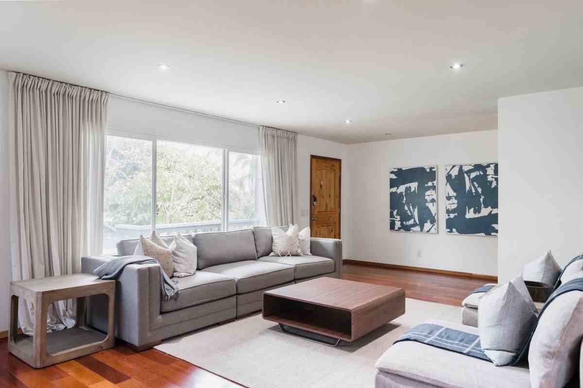 309 S Rios Ave - Photo 2 of 26