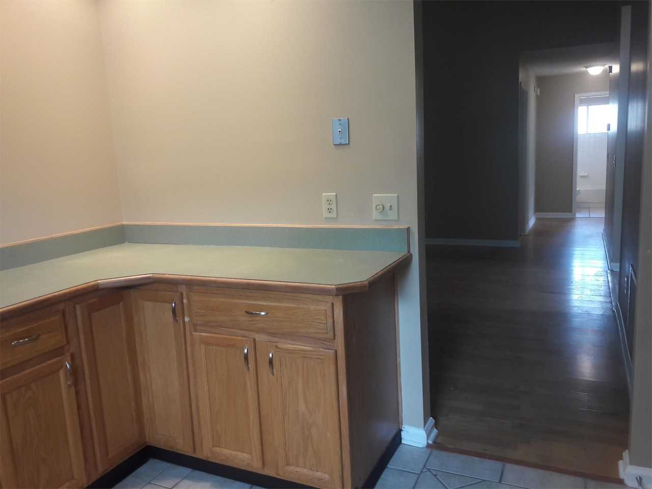 2562 Eiffel Cir W #1 - Photo 2 of 10