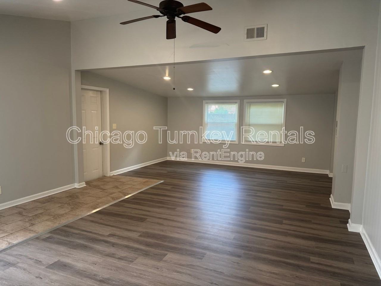 17729 Community St - Photo 7 of 17